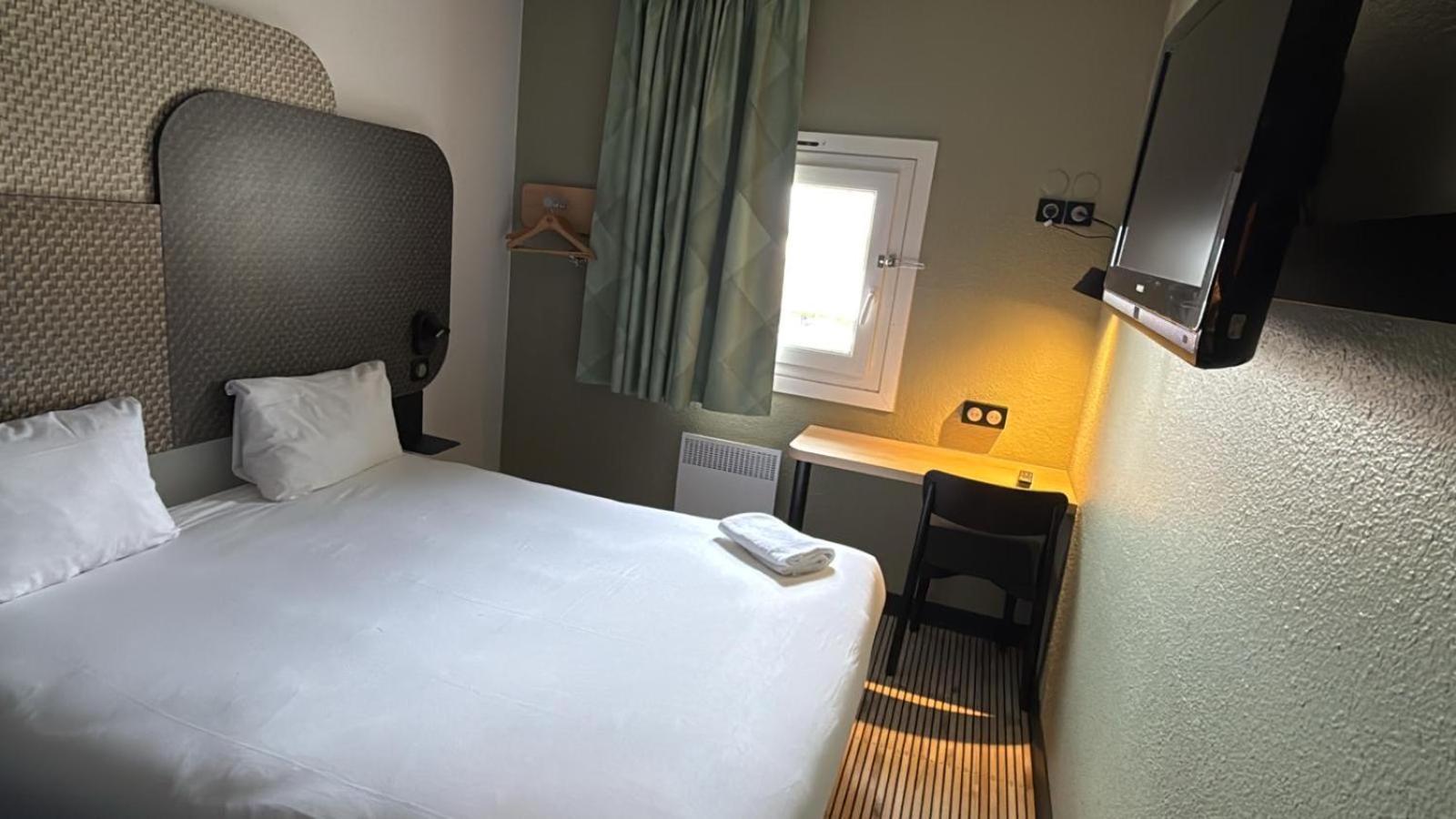 B&B Hotel Cergy Pierrelaye Dış mekan fotoğraf