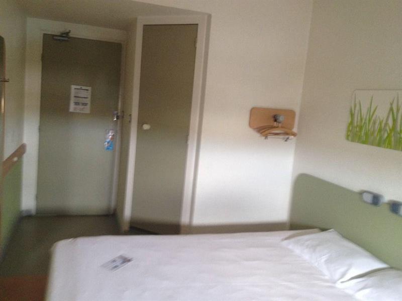 B&B Hotel Cergy Pierrelaye Dış mekan fotoğraf